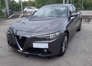 Alfa Romeo Giulia 2.2 td Super 150CV