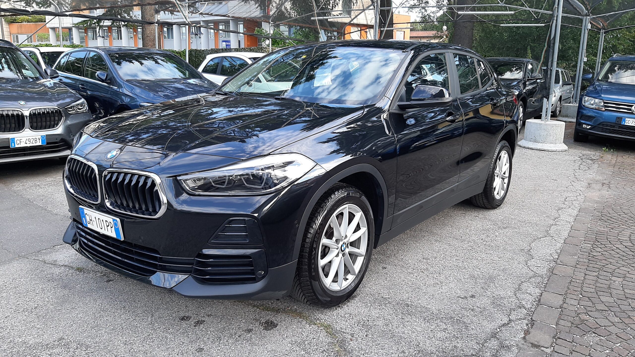 BMW X2