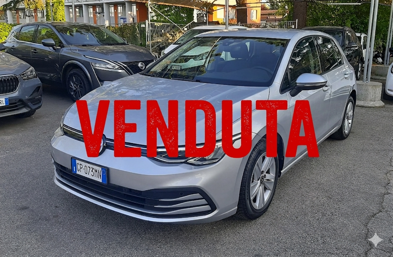 Volkswagen Golf 1.5 etsi evo Life 130cv dsg